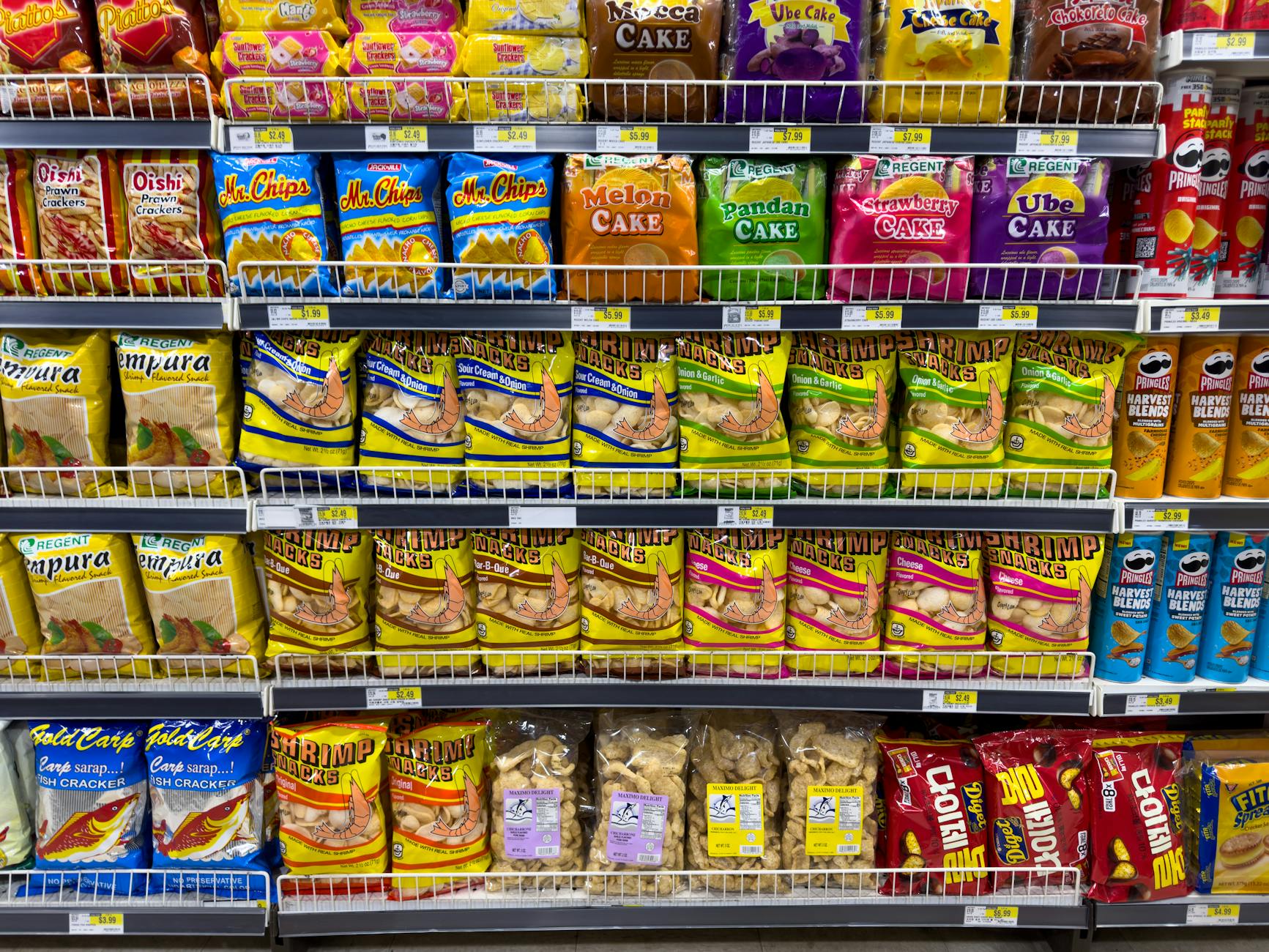 具备零售陈列感的商品包装与货架展示